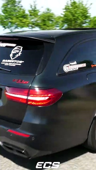 Modified Cars Leaving Deutsche Autofest!