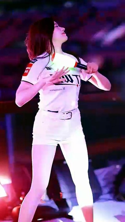 Stunning Lee Ye-bin Cheerleader Fancam: The Ultimate "Jajung-hae" Challenge! + Cheerleader EP 56