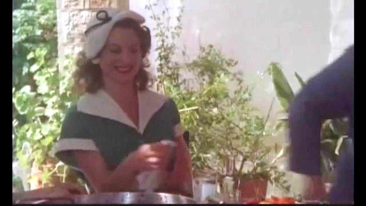 Μ' αγαπάς; (1988)
