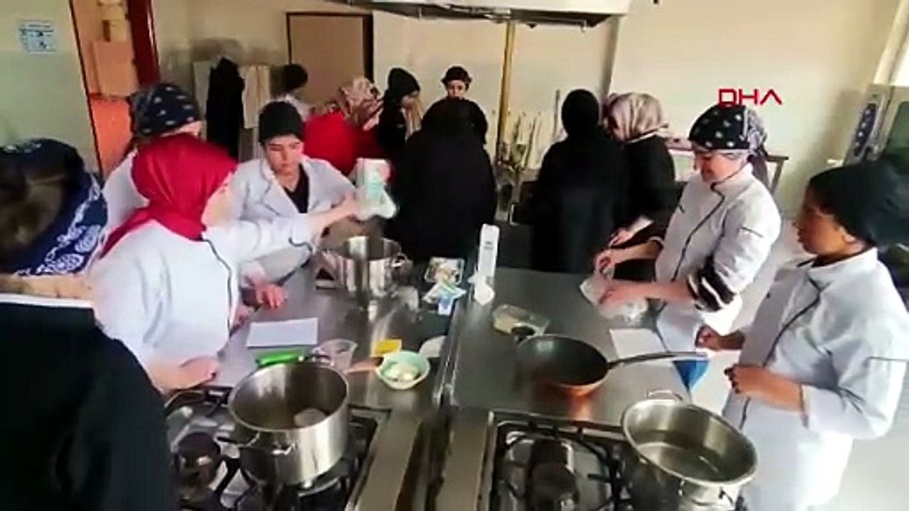 Bu okul para basıyor: Öğrenciler 9 ayda 40 milyon TL ciroya ulaştı