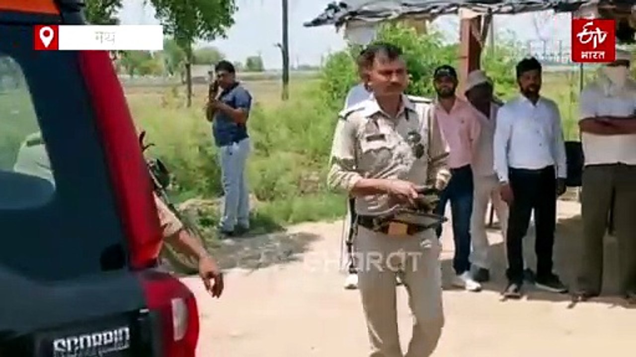 मथुरा में श्रद्धालुओं से भरी बस पलटी, दो की मौत, 15 घायल