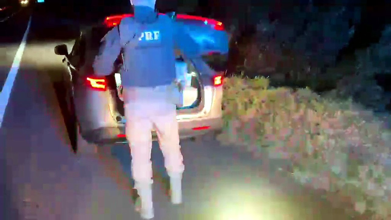 PRF apreende mais de 400 kg de maconha após perseguição na PR-323 em Perobal