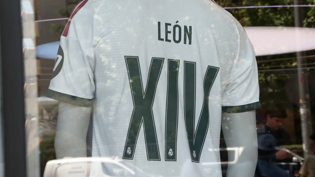 El Real Madrid vende la camiseta con el nombre de León XIV a 195 euros