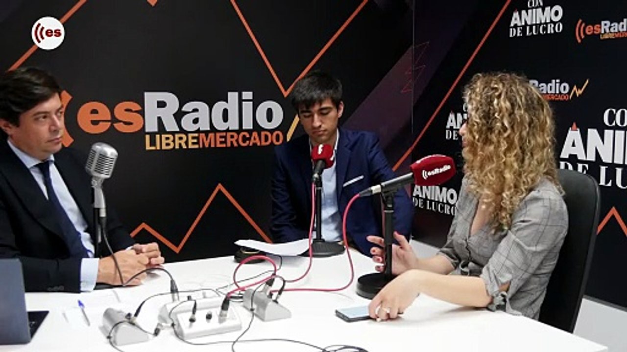 Arcadi España amenaza con superar a Montero y Montoro en terror fiscal
