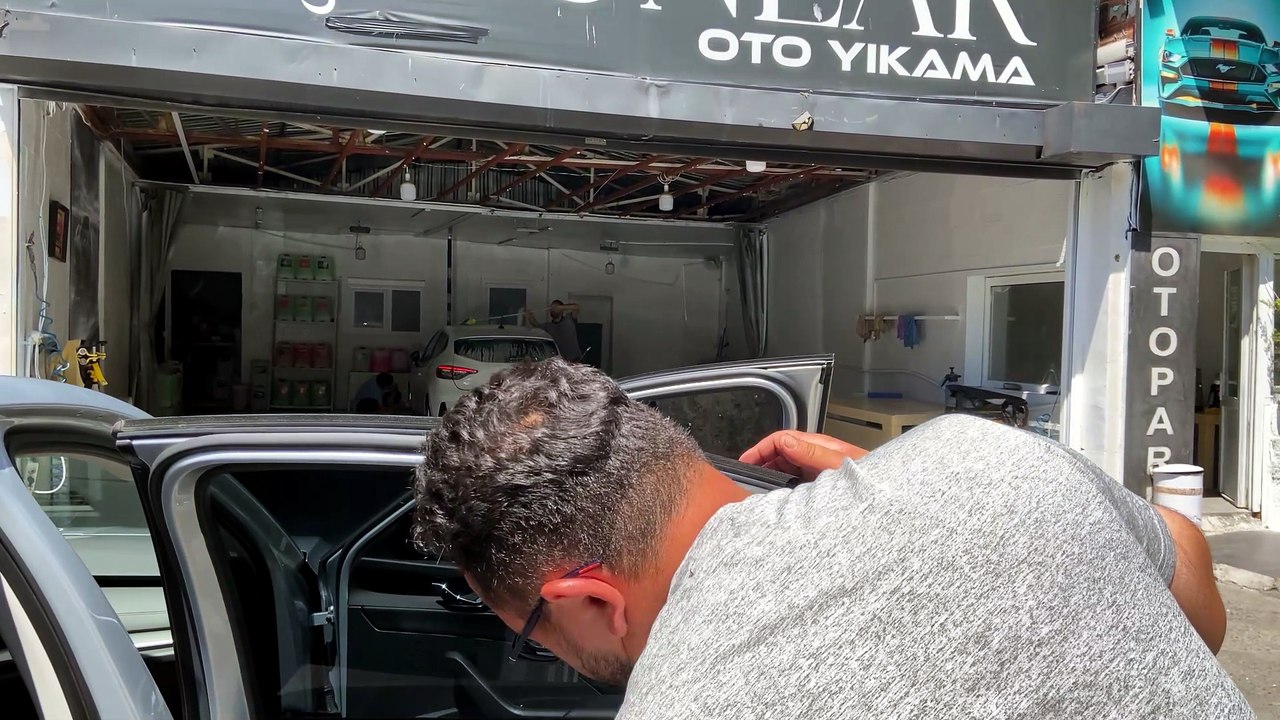 Oto Yıkama İç Dış Kuaför ve Kozmetik Servisi Şişli Fulya Mehmetcik Caddesi Ogün Bey Telefon Aşağıda
