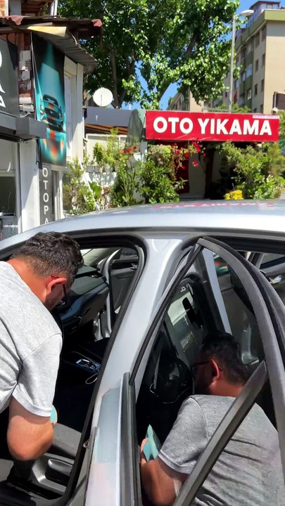 Oto Yıkama İç Dış Kuaför ve Kozmetik Servisi Şişli Fulya Mehmetcik Caddesi Ogün Bey Telefon Aşağıda