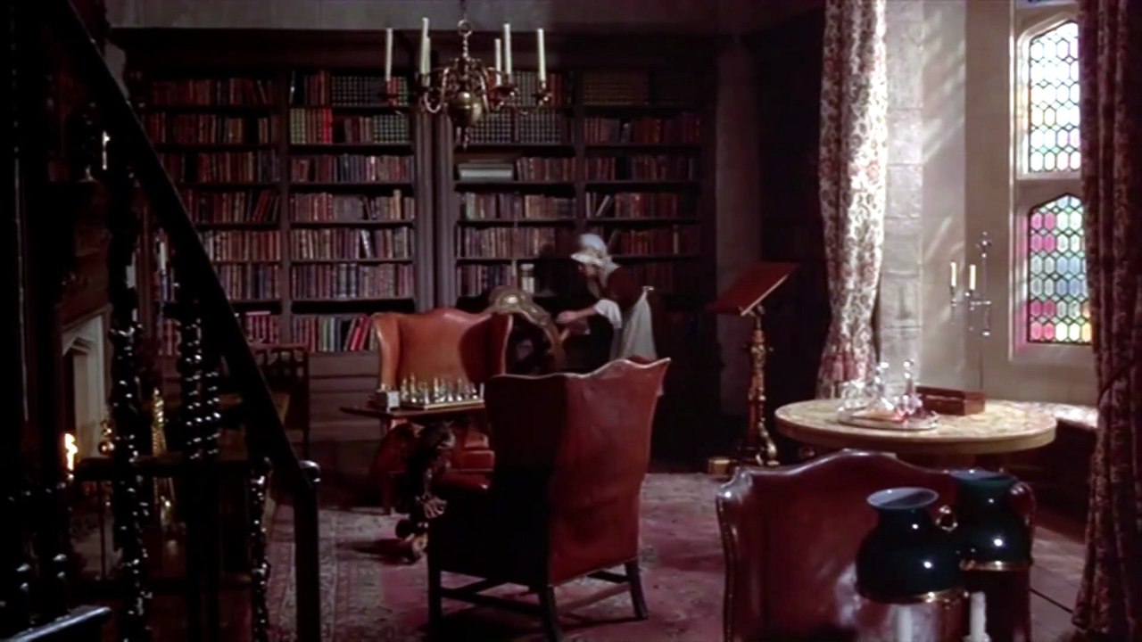 Peter Cushing 1973-Ahora Empiezan Los Gritos-HD
