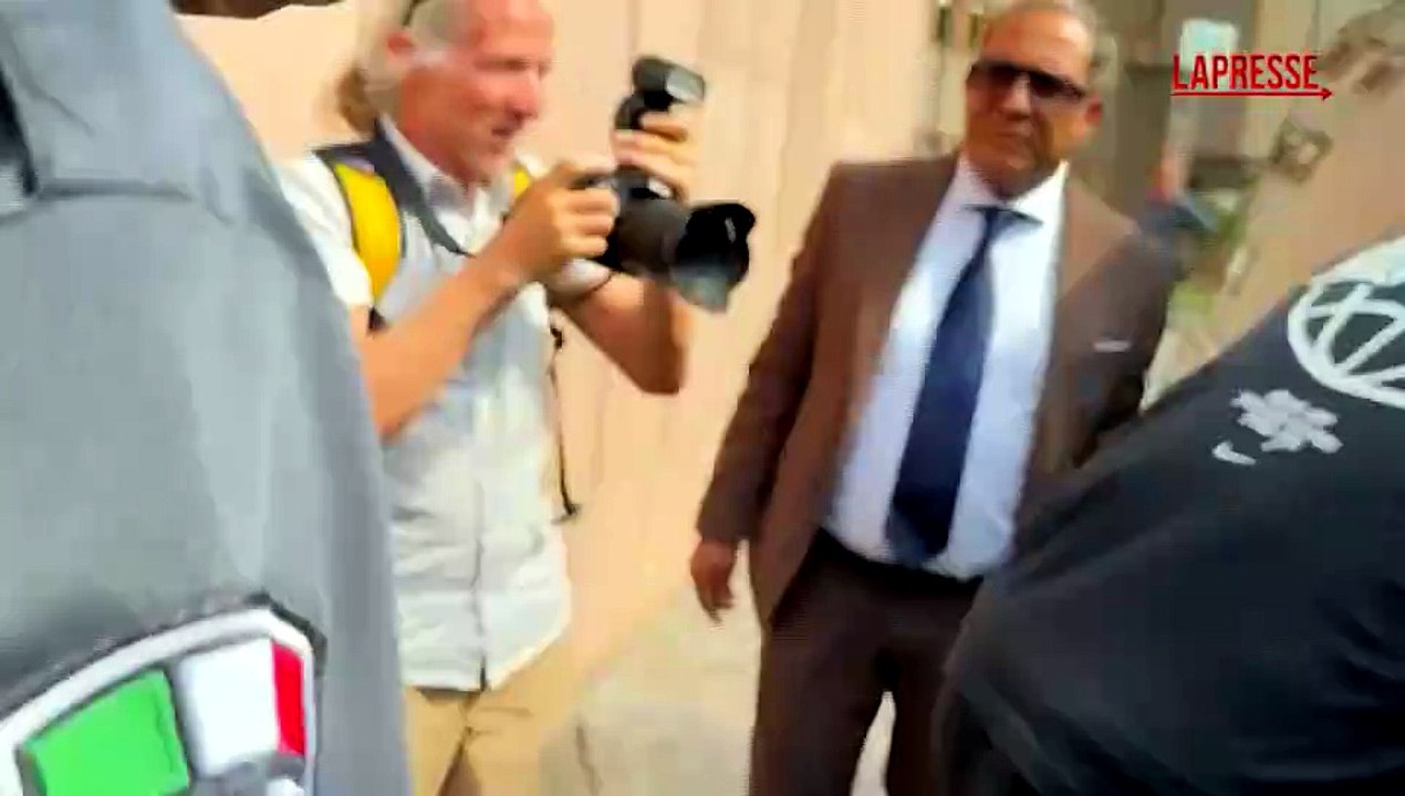 Sinner al San Raffaele a Milano, il tennista lascia l'ospedale con Zangrillo