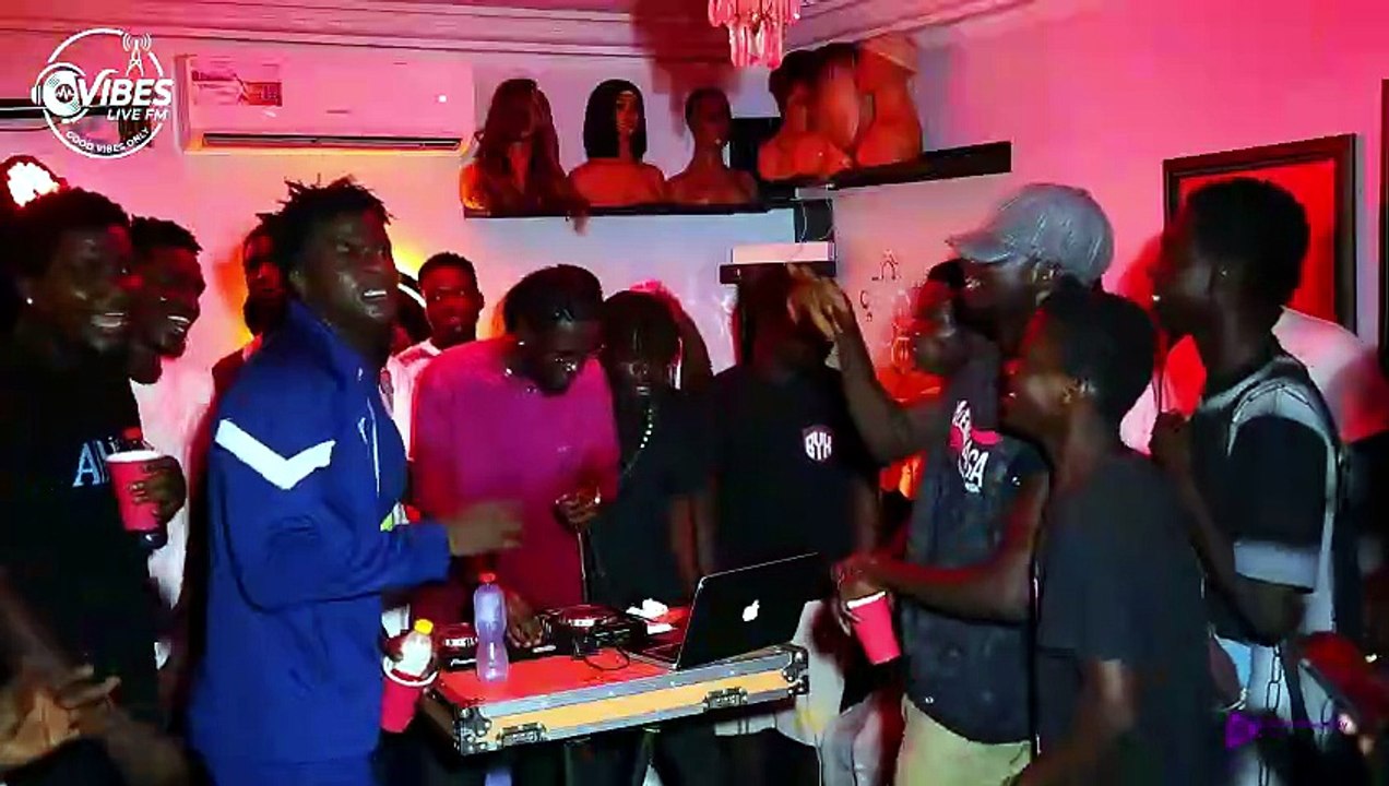 0.1 VIBES LIVE FM EP1