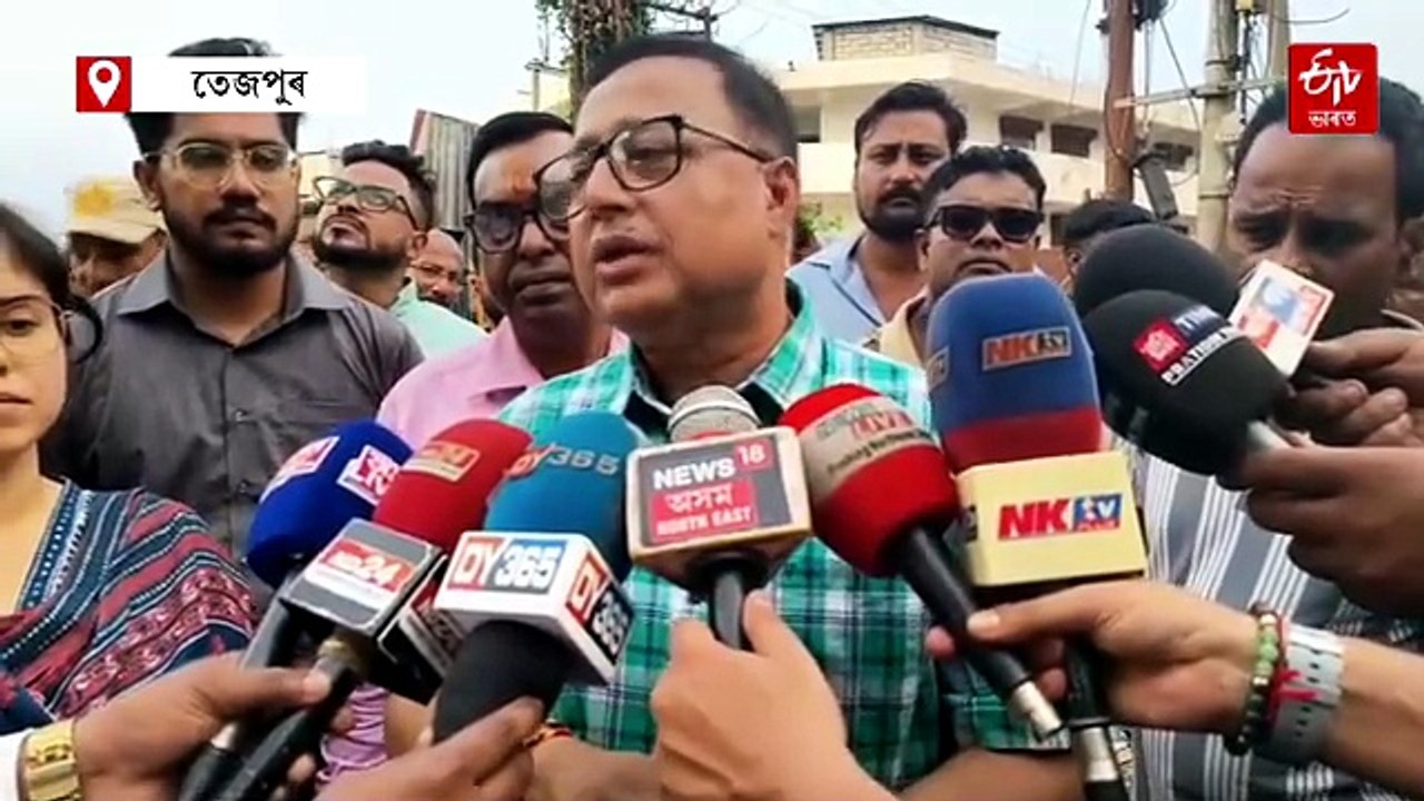 পদপথ উদ্ধাৰ, যান-জঁট নিয়ন্ত্ৰণৰ লক্ষ্যৰে তেজপুৰ চহৰত প্ৰশাসনৰ বুলড’জাৰ