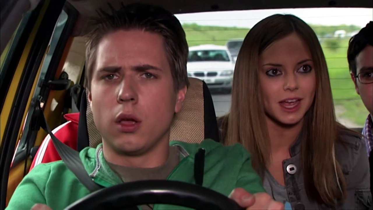 The Inbetweeners S03 E04 1080p