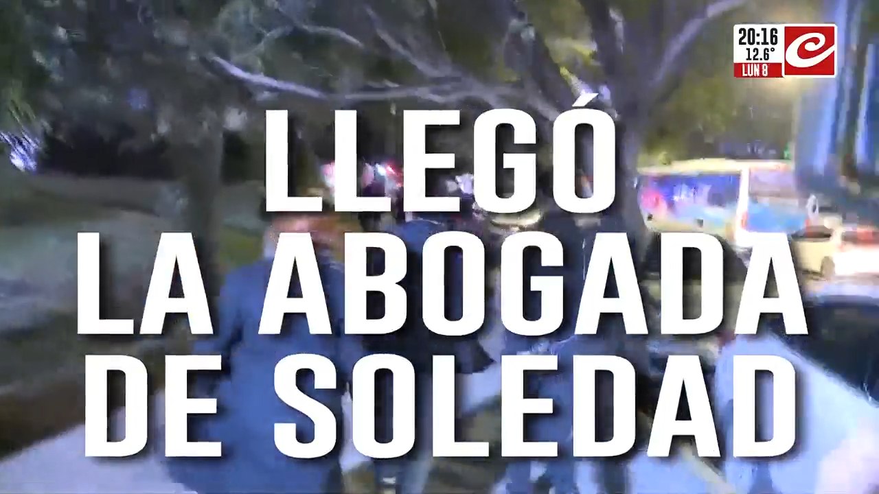Llegó la abogada de Soledad, quien fue detenida por el crimen de Agostina