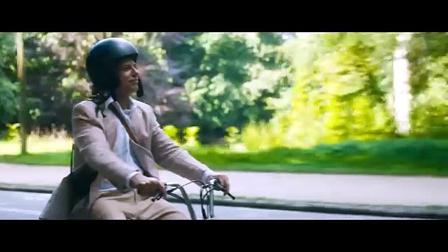 La Femme la plus riche du monde Bande-annonce (UK)