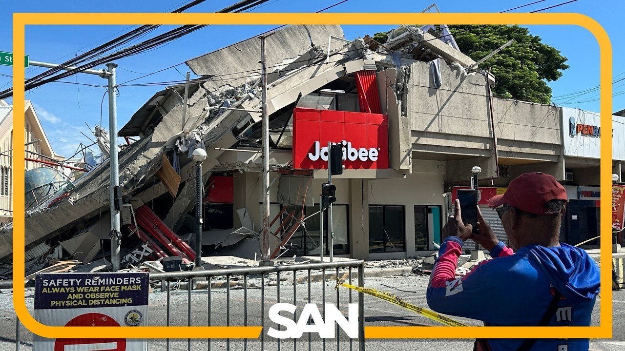 7.8 magnitude earthquake triggers tsunami, kills more than a dozen in the Philippines