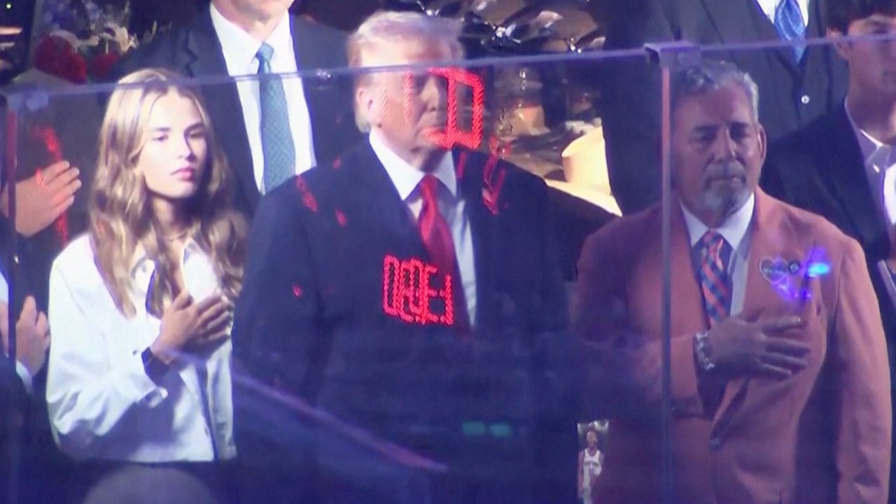 Im Video: Knicks-Fans buhen Trump gnadenlos aus