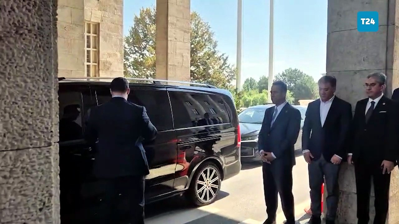 CHP lideri Özgür Özel Meclis'e geldi!
