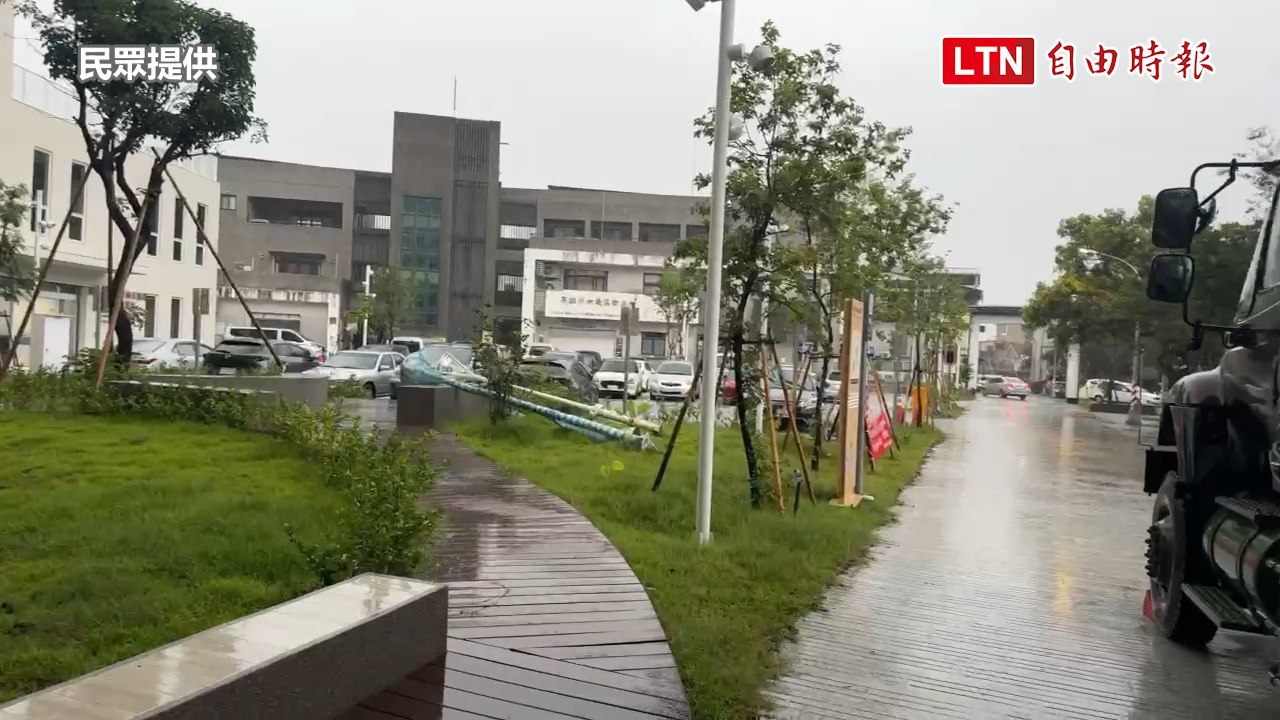 高雄六龜24小時雨量破250毫米！ 19條土石流、2處大崩區紅色警戒