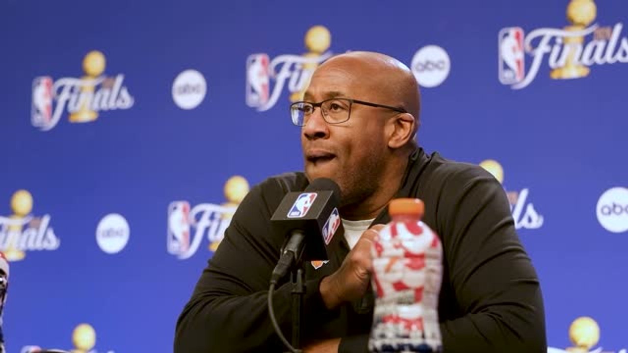 Knicks - Brown, trés remonté contre l’arbitrage