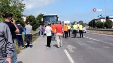 Arızalanan otobüse çarpan motosiklet sürücüsü, otomobilin çarpması sonucu can verdi