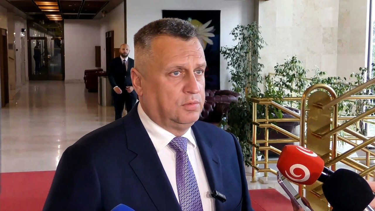 ZÁZNAM: SNS vznesie pripomienky k návrhu nového Občianskeho zákonníka