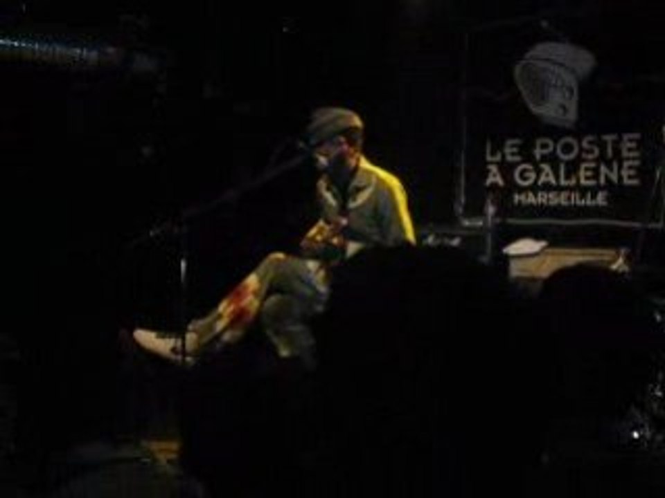 Kéziah Jones au poste à galène