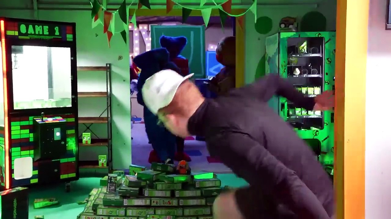 Surviving In A Toy Factory Overnight! 🧸😱 (Things Got Creepy...)