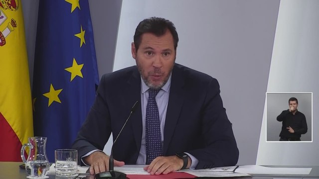 Oscar Puente anuncia el verano joven 2026: descuento en autobuses y trenes