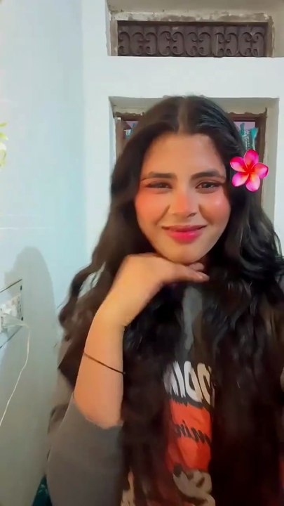 Overdrive Challenge | Tripti's Super Cute Expressions Video