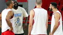 Neemias Queta e Joe Mazzulla no Benfica