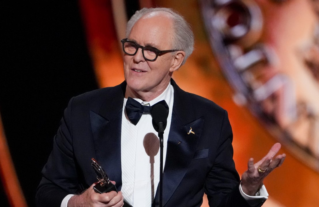 ジョン・リスゴー、80歳でトニー賞史上最年長受賞