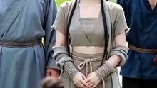 Dubbed]Royals on Her Hook