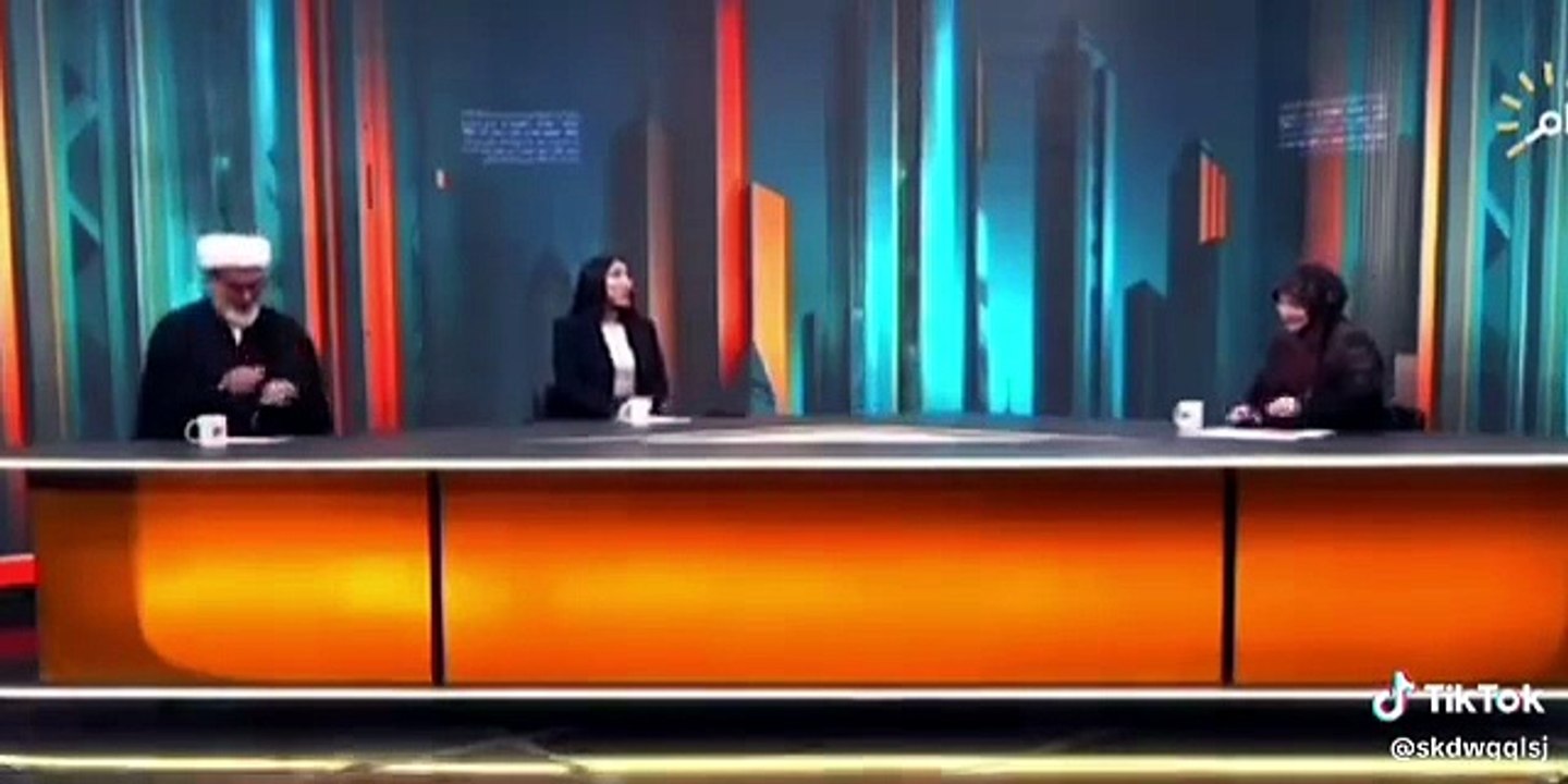 الموسيقى المحلله ليست مصاحبة لالات اللهو واللعب الشيخ نور الساعدي
