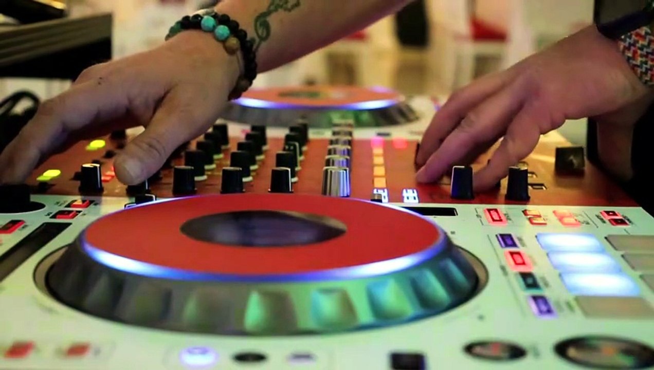 DJVID#1