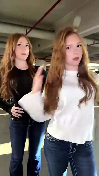 #twins #trendingreels #vs #iceskating #fyp