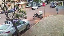 Vídeo mostra colisão entre BYD e HB20 na Rua Paraguai