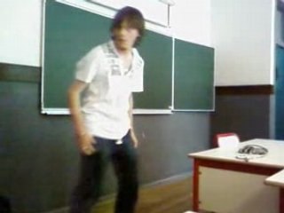 Yoyo fait l'arbre droit en cours