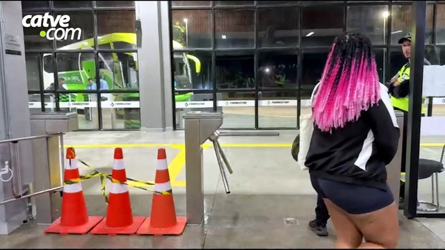 Homem é detido após danificar catraca da rodoviária de Cascavel