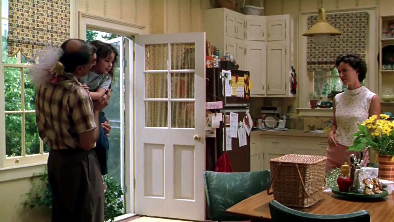 Paulie (1998)