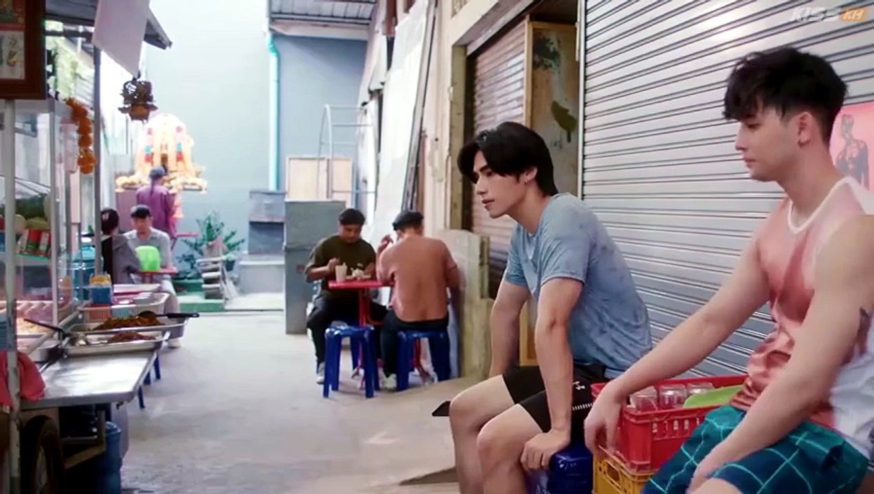 Ep 9 Love of Silom