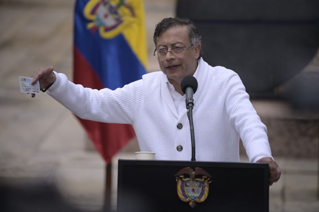 Comisión de Acusación abrió investigación disciplinar a Petro por participación en política