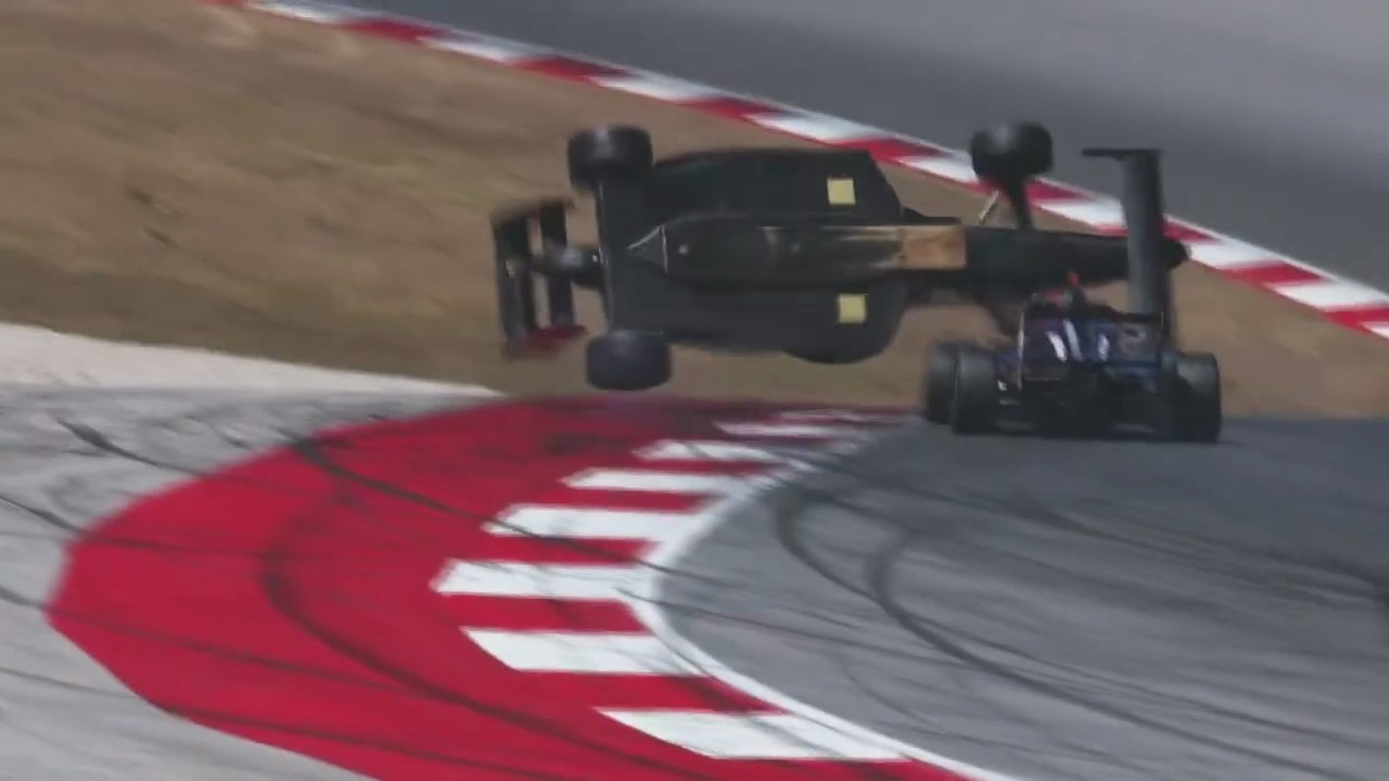 F4 Spanish Championship 2026 Race 1 Restart Last Lap Petrovic Flips