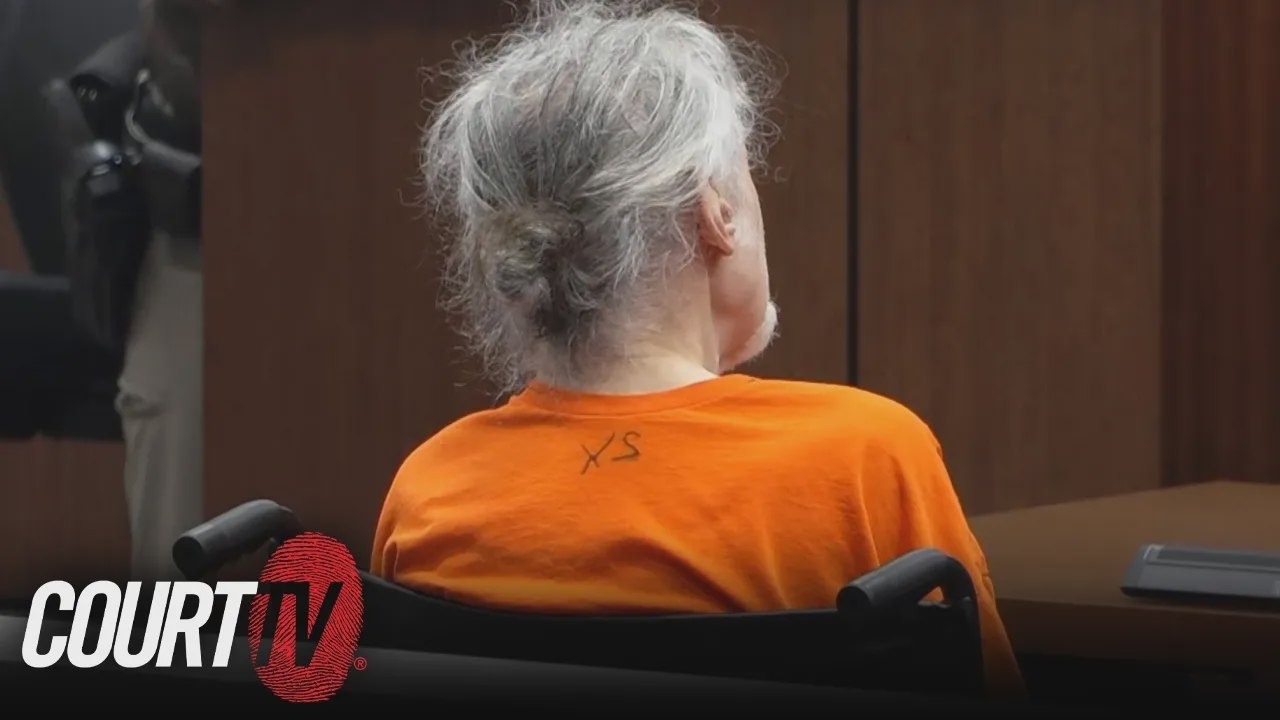 ¡Acusado de matar a su vecino pierde el control en el tribunal!