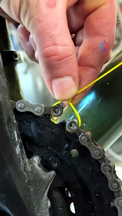 How to fix a broken bike chain
