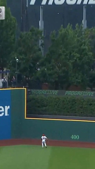 Spencer Jones hits a 443ft SHOT to dead center field for his first big-league homer!