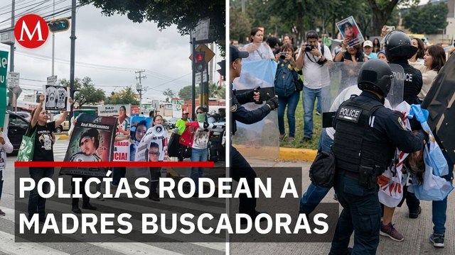 Policía rodea a madres buscadoras en Puebla