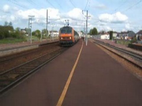 Arrivé du 3311 à Lison