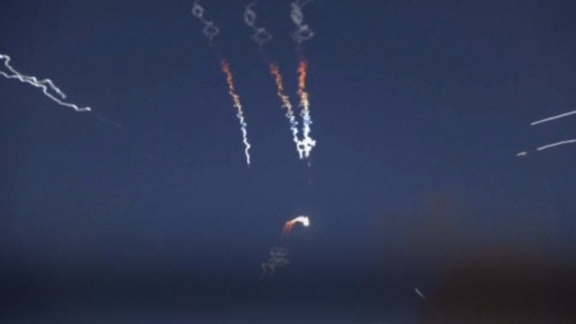 Irán ataca bases de EEUU como respuesta a la oleada de bombardeos de Trump en el país