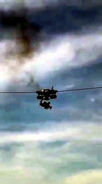Tragedia sfiorata in Ungheria-Kazakistan: la spider-cam si stacca e sfiora un cameraman