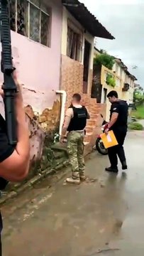 Integrantes de facções que usam Penedo para entrada de drogas são alvo de operação