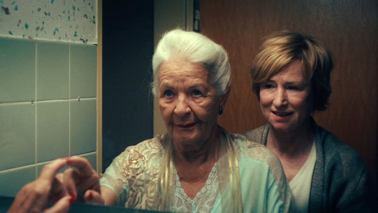 Im Spiegel meiner Mutter Trailer DF